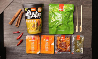 “嚕辣杯”世界杯期間“C位出道”，良品鋪?zhàn)尤绾谓璐驣P玩轉(zhuǎn)新零售？